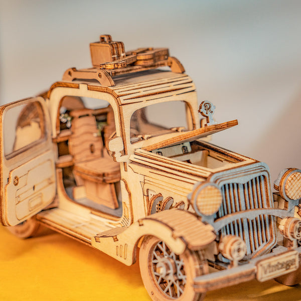 TG504-1 Винтажный автомобиль