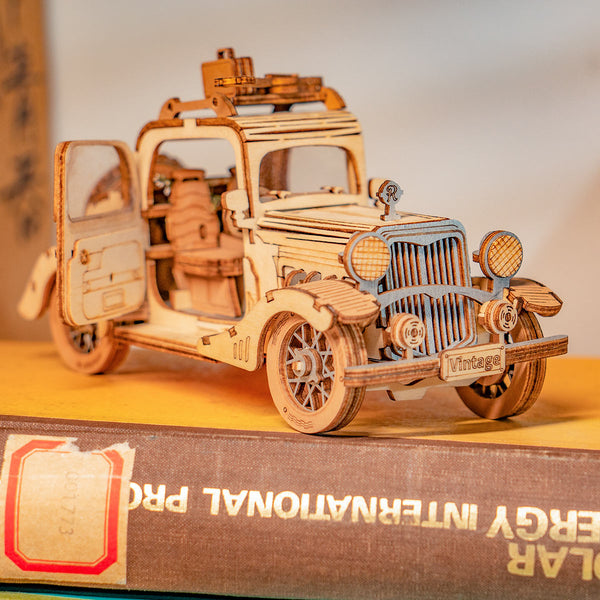 TG504-2 Винтажный автомобиль
